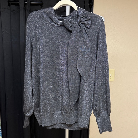 Liz Claiborne Sweaters - Black with silver glitter “sparkle” through out! XXL